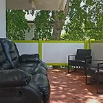 A4 - Endless Summer Rentals - Downtown Apartment Near Park, Ports, And Beach