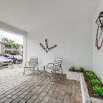 Ft Lauderdale Apt With Pool - 1 Mi To Beach Access!