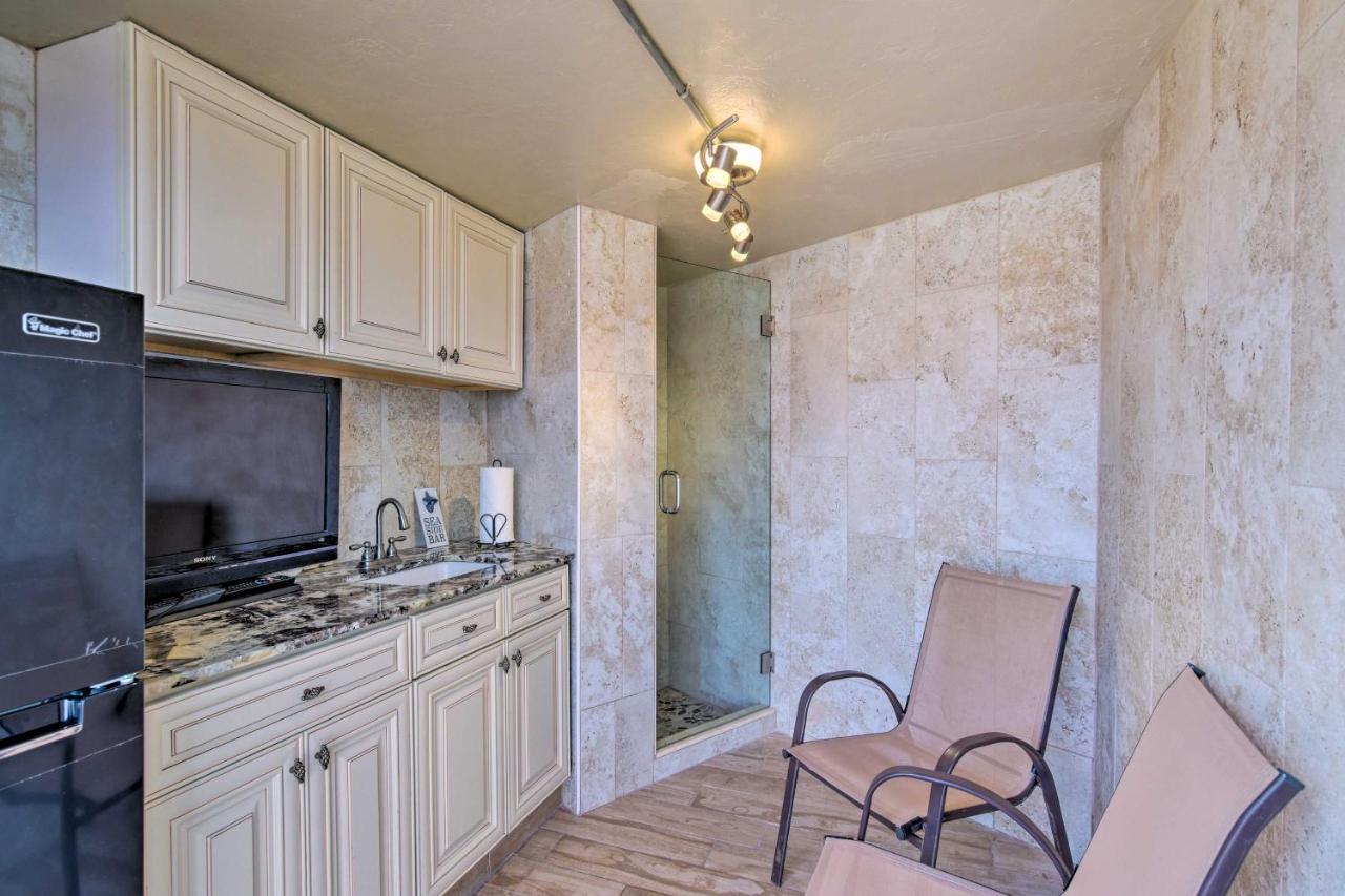 Apartamento Oceanfront Luxury Renovated Getaway! *