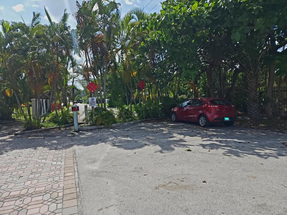 A3 - Endless Summer Vacation - 15 Minutes To Air & Beach & Cruise Fort Lauderdale