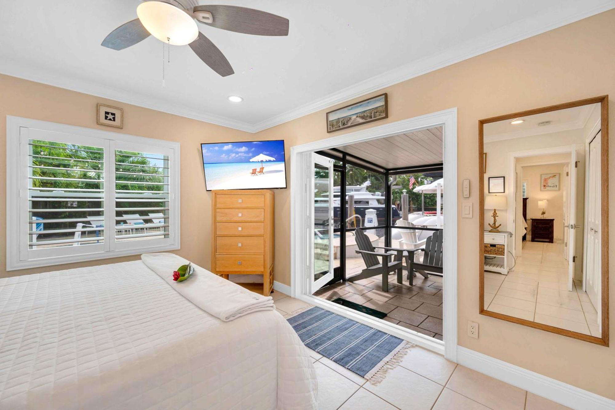 Centrally Located Heated Pool Riverside View Access Citrus Key H0mes Fort Lauderdale