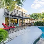 4 Bed/4,5 Bath Beach House Fort Lauderdale