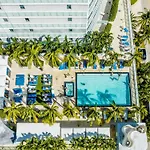W Residences 2 Bed Unit - Beachfront And Luxe Stay