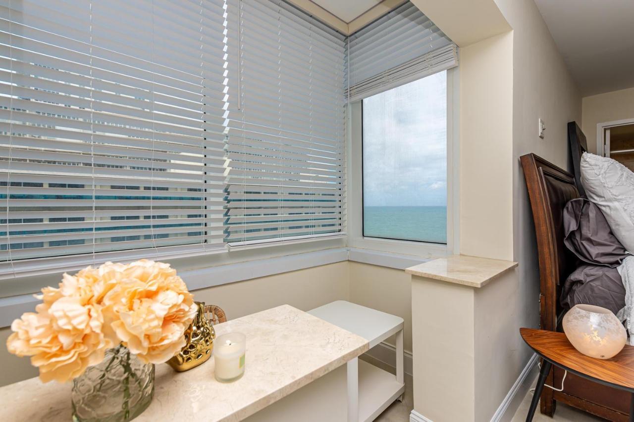 Ocean 3br On The 811 *