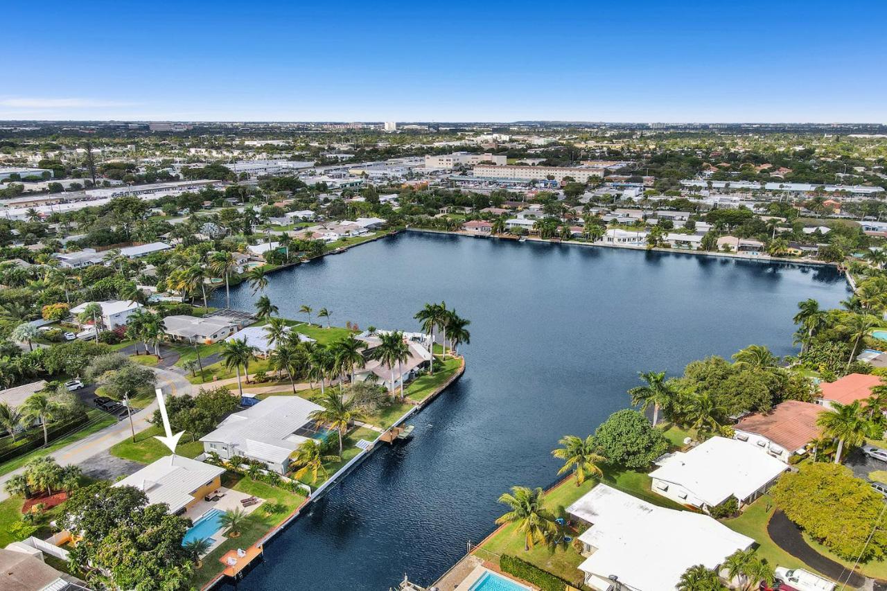 New! Waterfront Heated Pool & Jacuzzi 2 Mi To - Fishing Pier Relaxing & Hammock