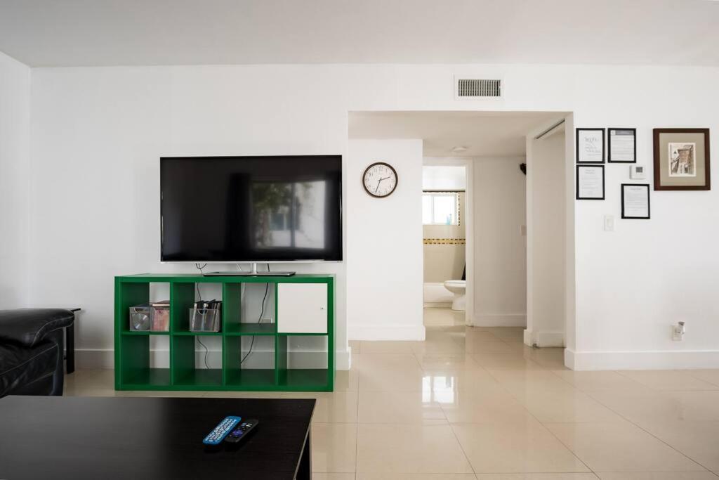 Apartment A2 - Endless Summer Vacation - 3 Bedroom Close To Casino