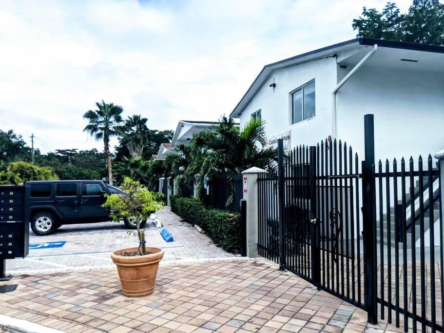 Apartment A2 - Endless Summer Vacation - 3 Bedroom Close To Casino *