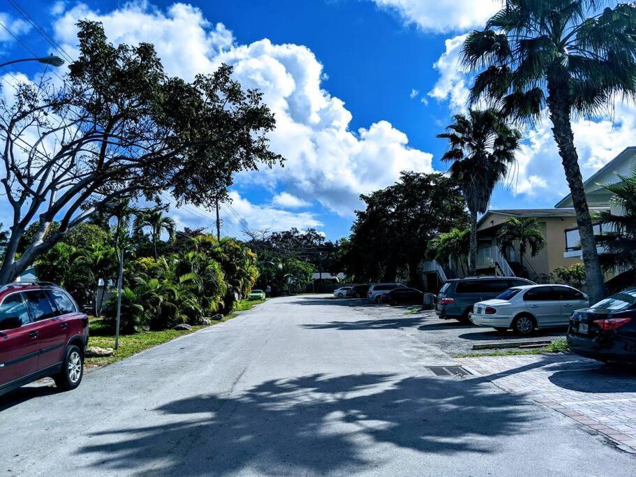 Apartment A2 - Endless Summer Vacation - 3 Bedroom Close To Casino Fort Lauderdale