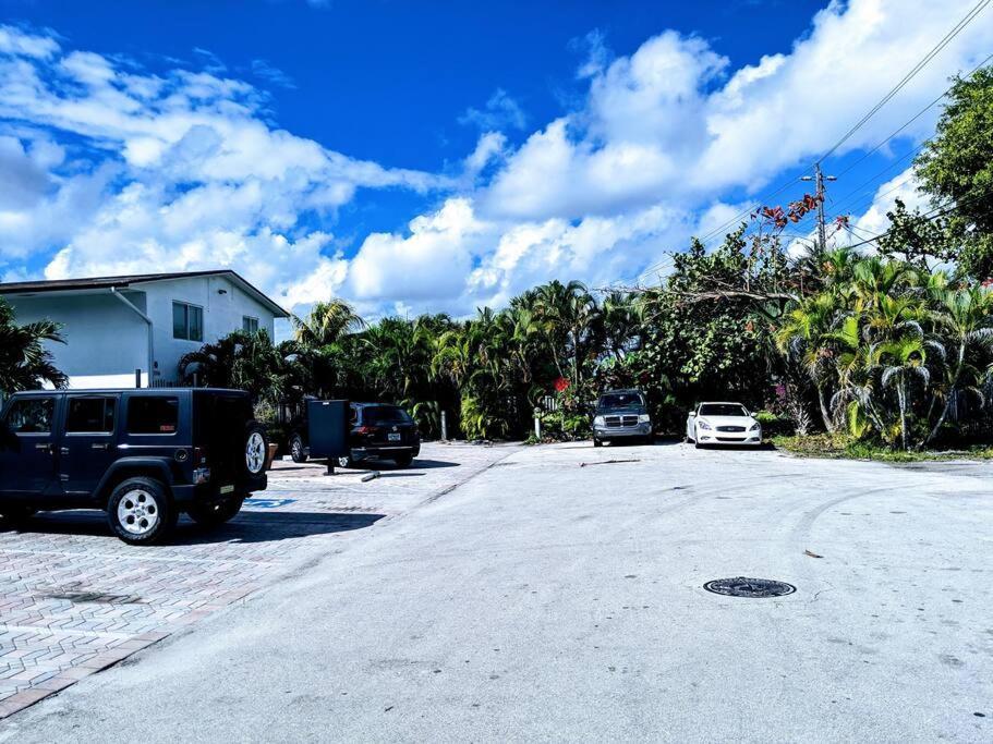 Apartment A2 - Endless Summer Vacation - 3 Bedroom Close To Casino