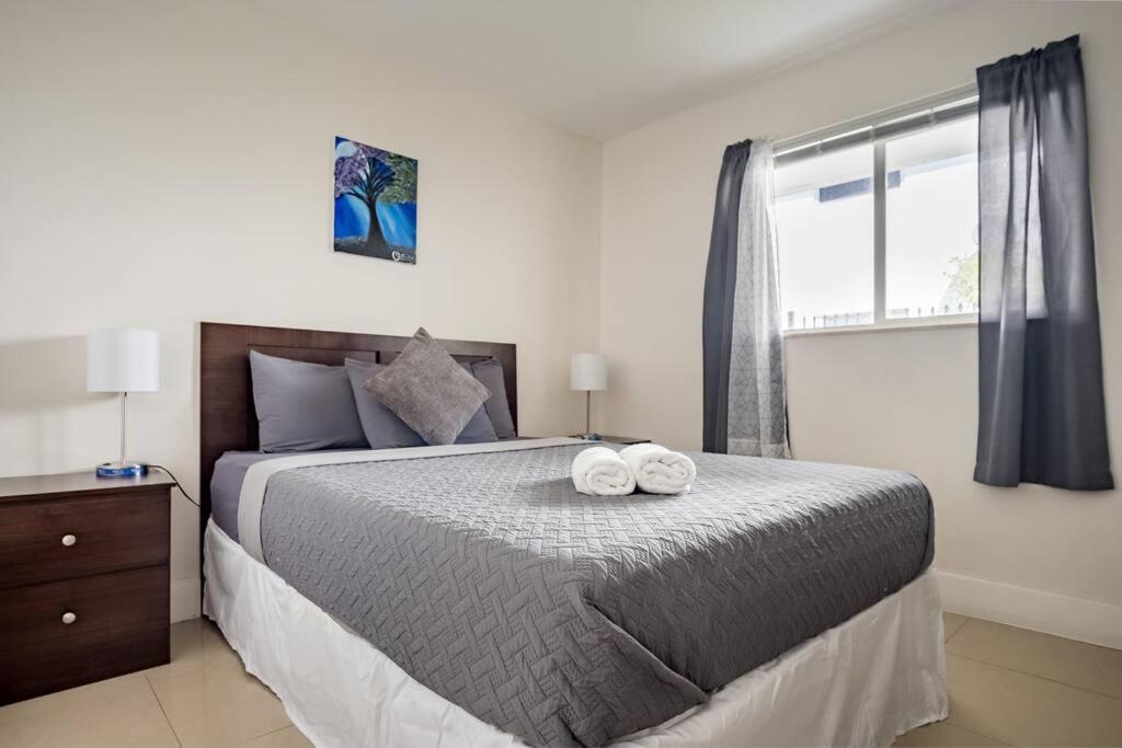 A2 - Endless Summer Vacation - 3 Bedroom Close To Casino Fort Lauderdale