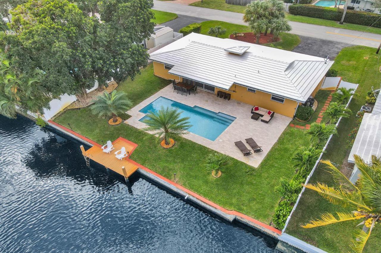 New! Waterfront Heated Pool & Jacuzzi 2 Mi To - Fishing Pier Relaxing & Hammock