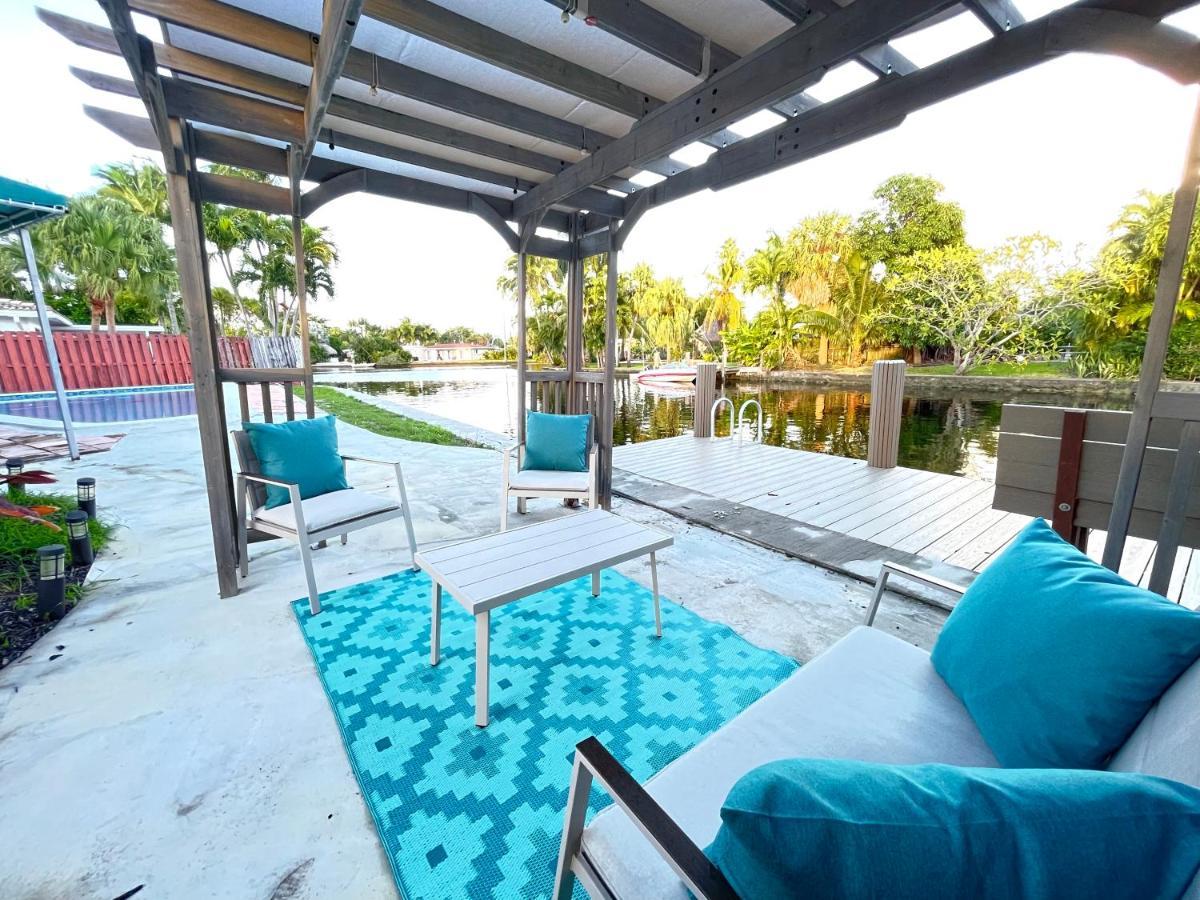 Villa Waterfront Salt Wtr Pool Near