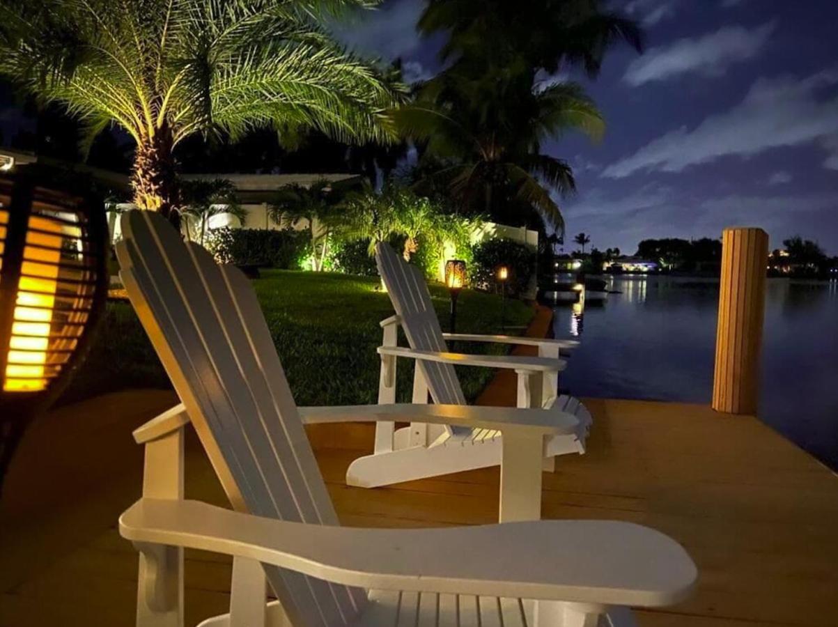 Holiday home New! Waterfront Heated Pool & Jacuzzi 2 Mi To - Fishing Pier Relaxing & Hammock *