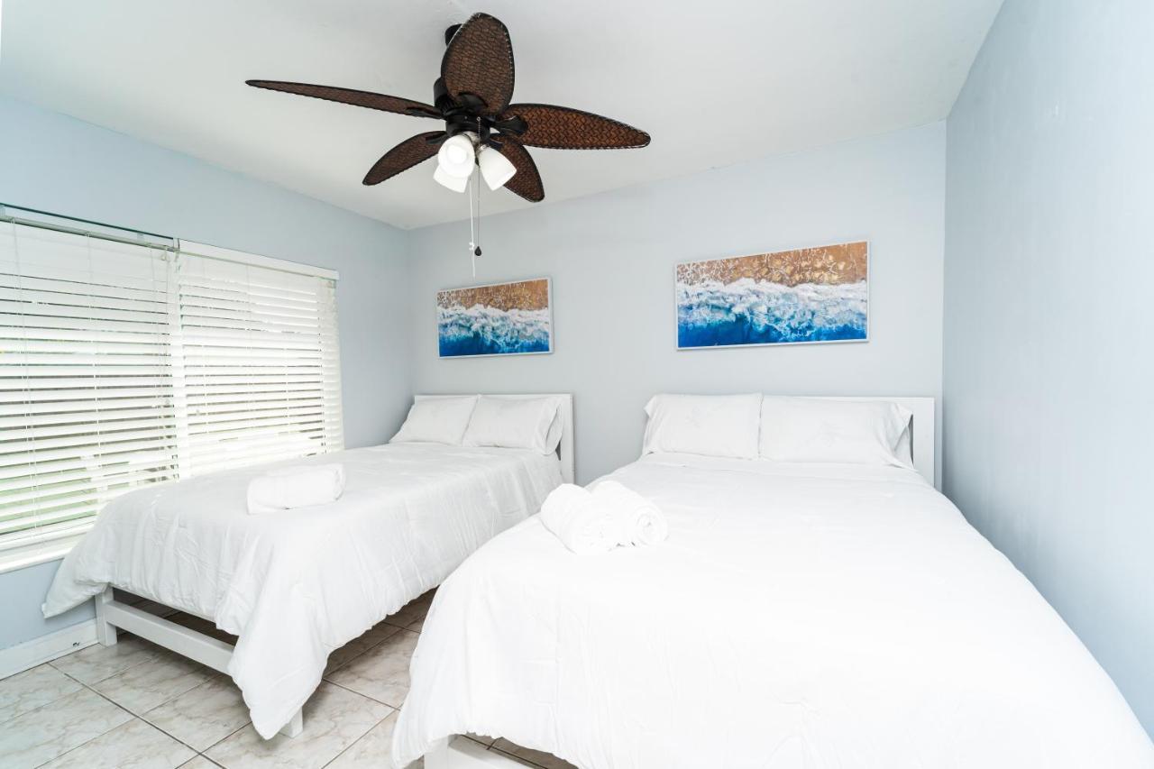 Villa Waterfront Salt Wtr Pool Near *
