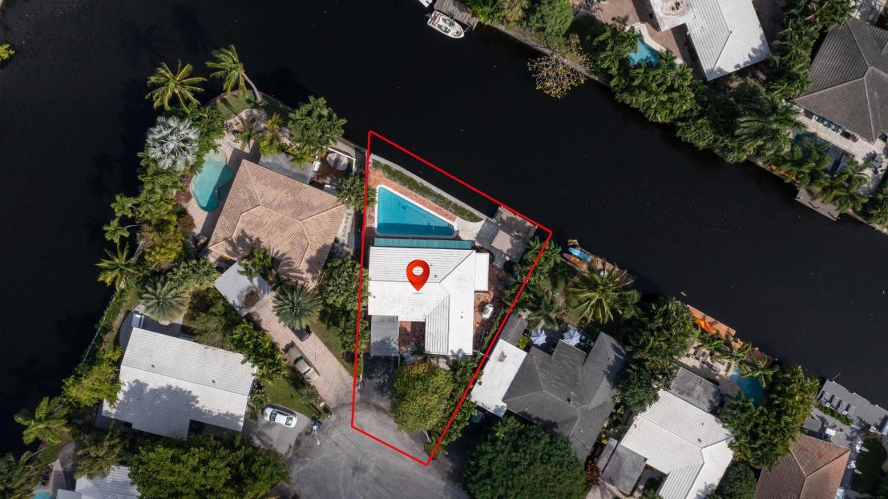 Waterfront Salt Wtr Pool Near Villa *