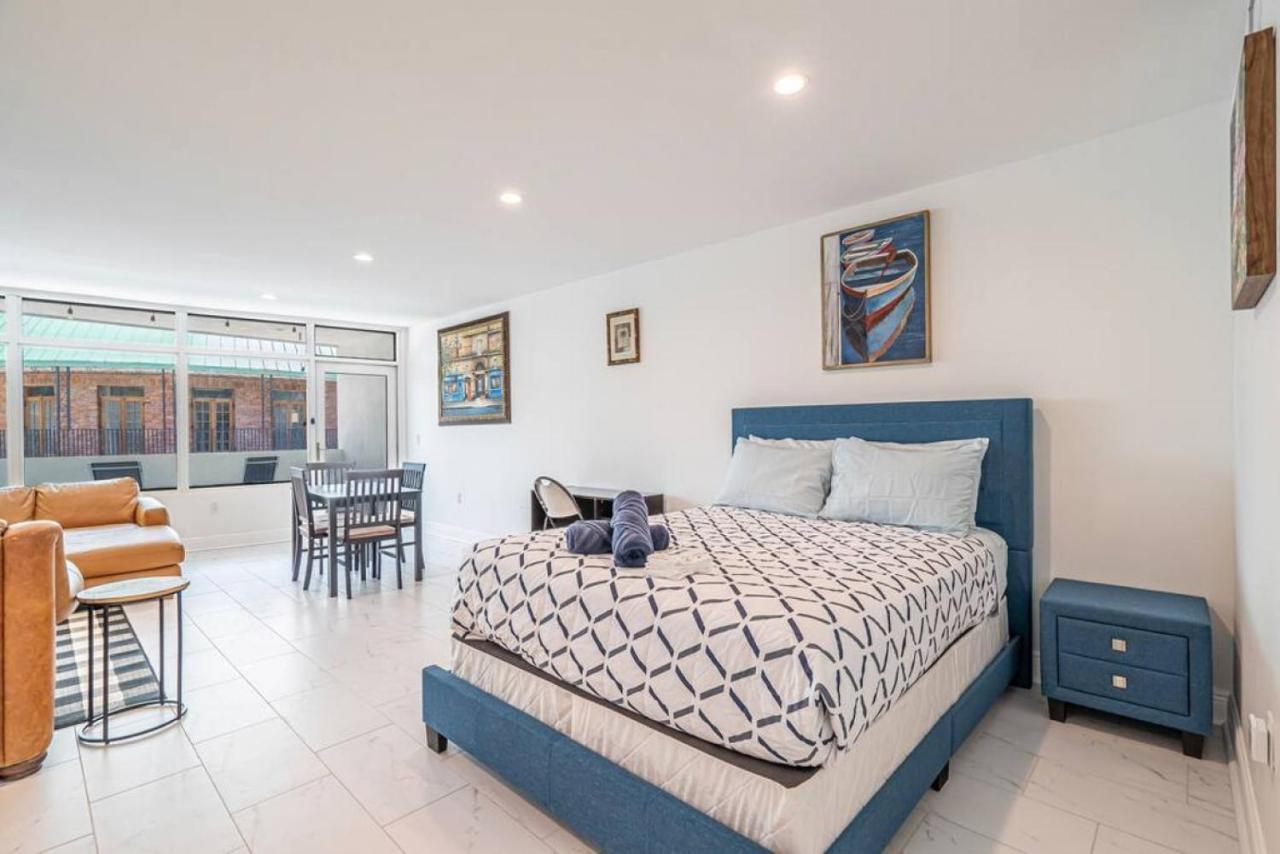 Holiday home The Purple Pelican Beachfront With Ocean Balcony Unit 3 Fort Lauderdale