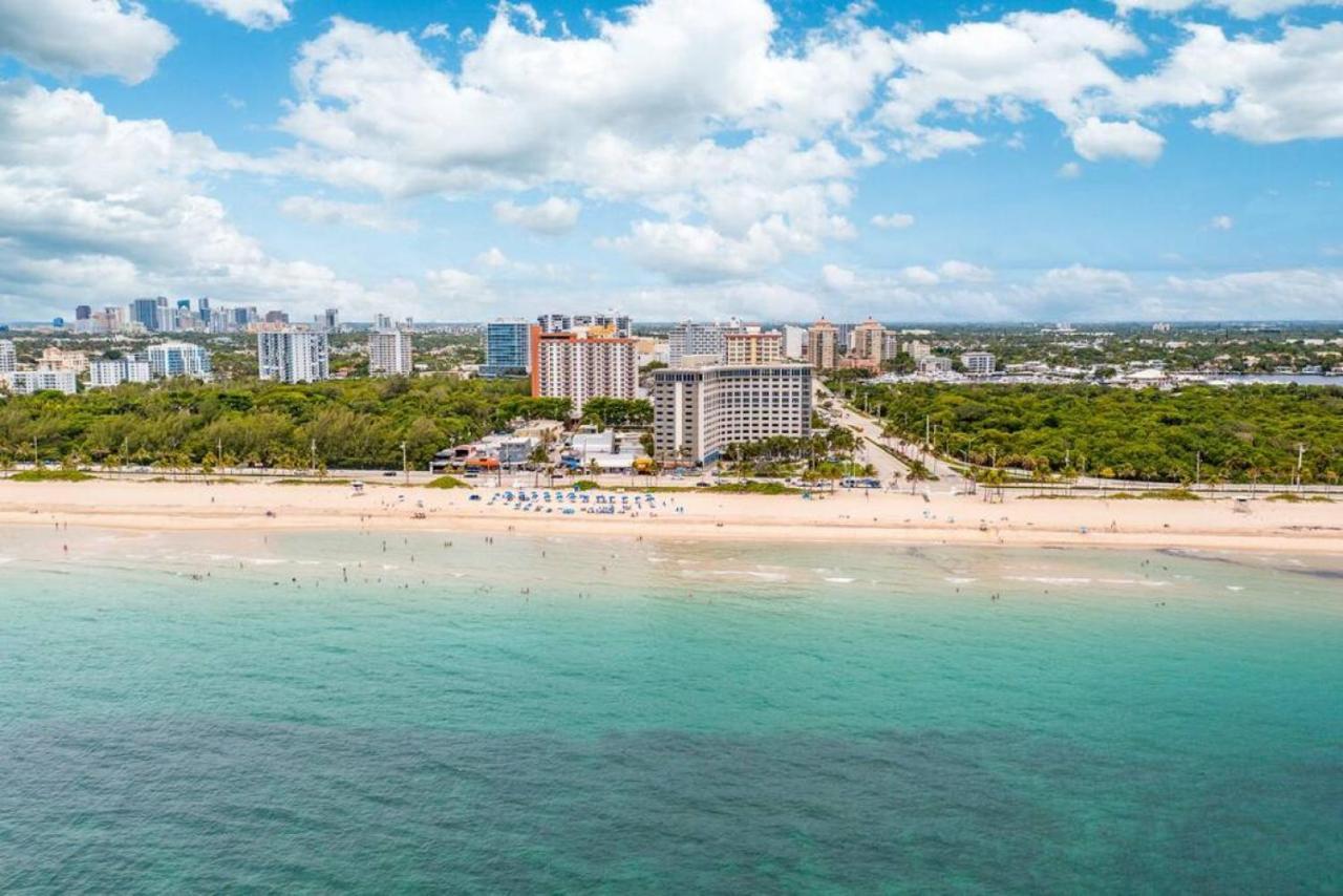 The Purple Pelican Beachfront With Ocean Balcony Unit 3 Fort Lauderdale