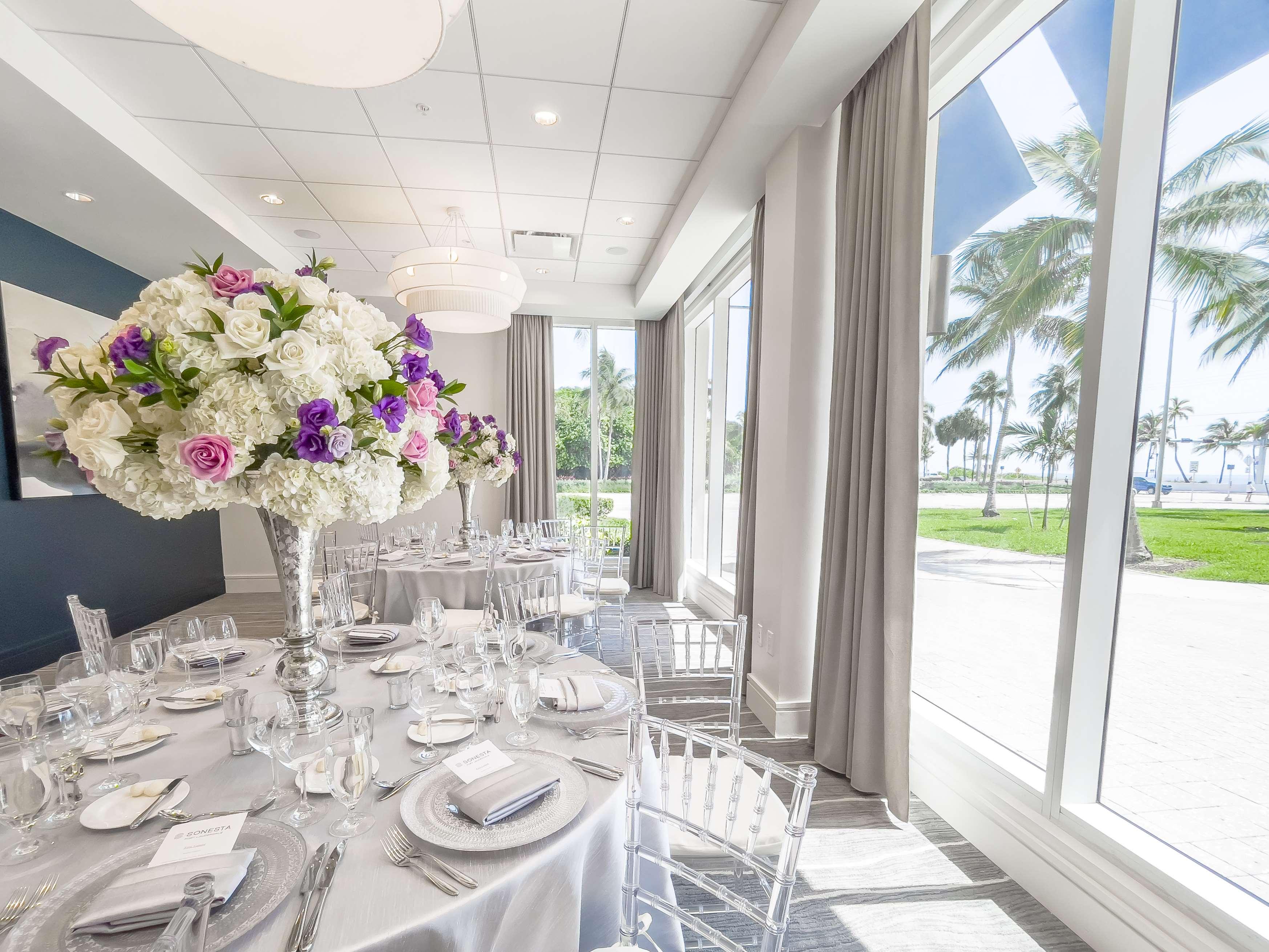 Sonesta Lauderdale Hotel 4*
