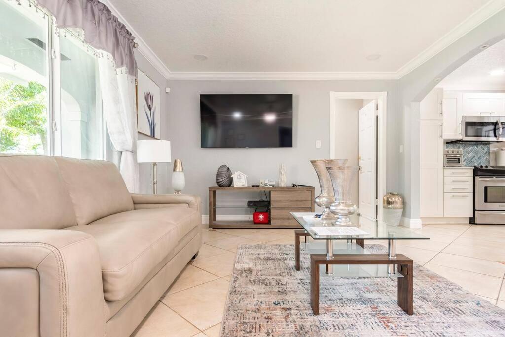 Garden View - Elite Staycation Holiday home Fort Lauderdale