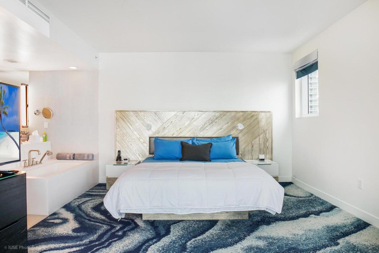 Luxury Well Stocked Se Corner 2br W Lauderdale W Great Ocean Views Fort Lauderdale