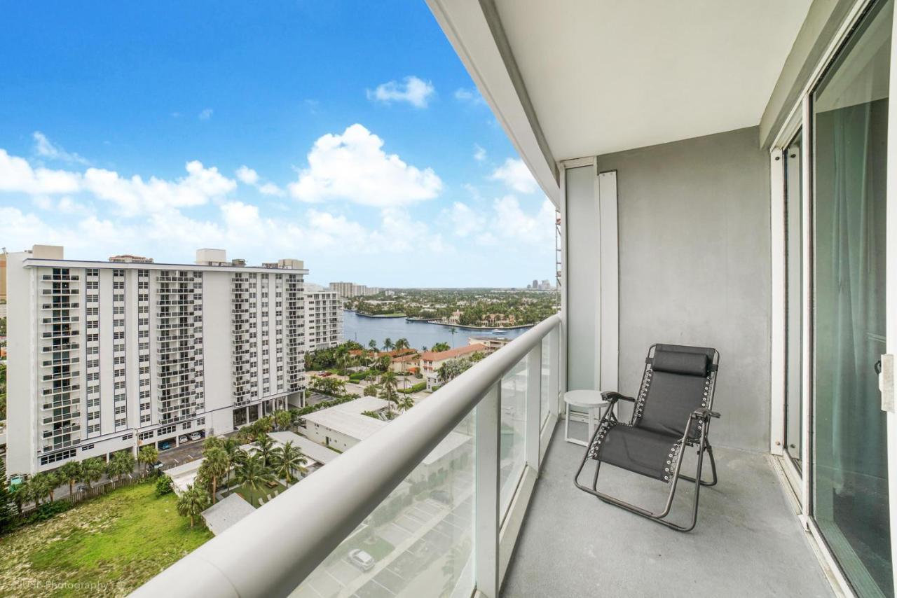 Luxury Well Stocked Se Corner 2br W Lauderdale W Great Ocean Views * Fort Lauderdale