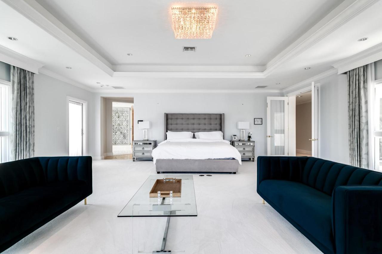 Incredible 9 Bedroom 11 Bath Idlewyld Mansion Holiday home Fort Lauderdale
