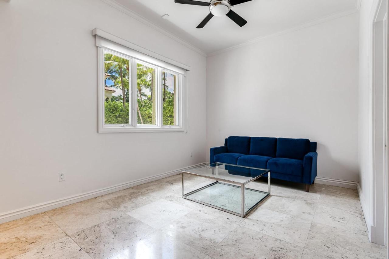 Incredible 9 Bedroom 11 Bath Idlewyld Mansion Fort Lauderdale