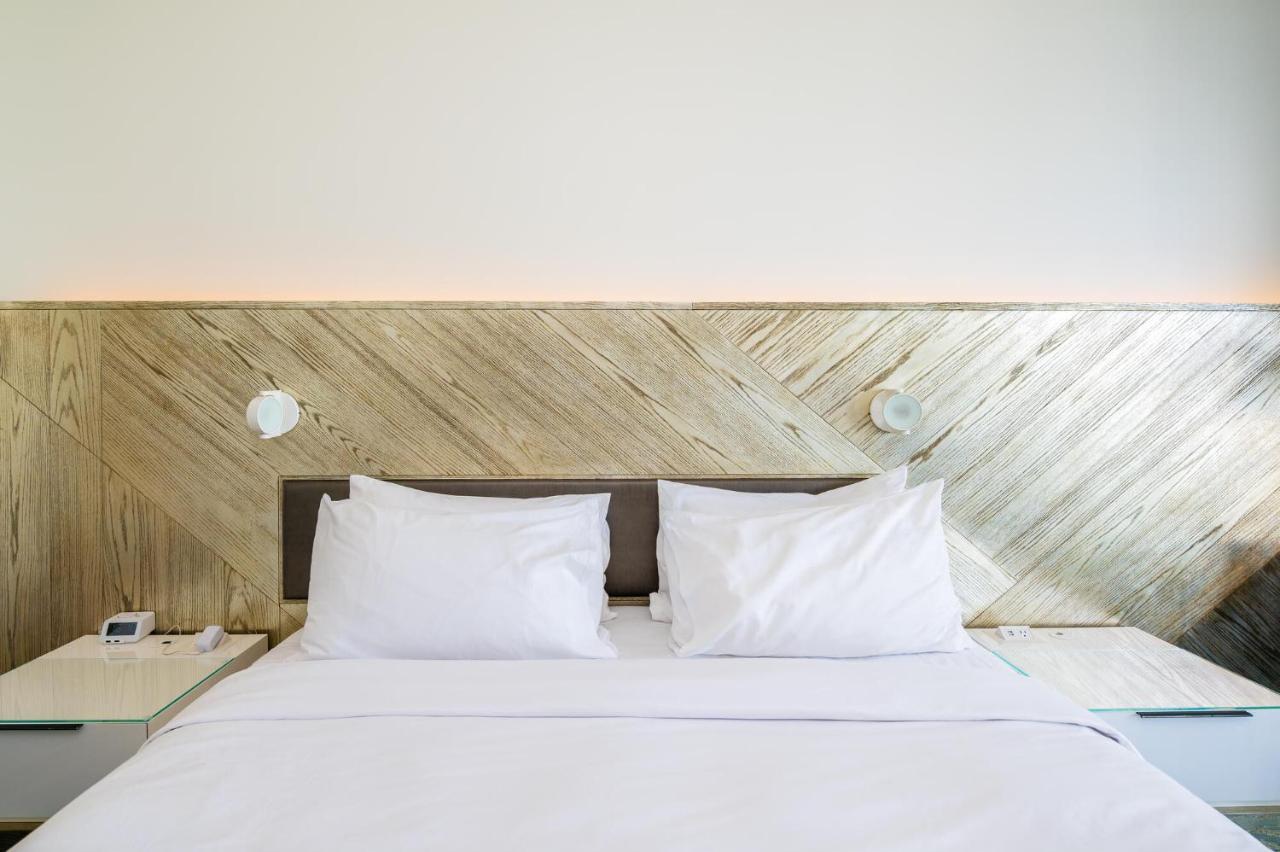 Aparthotel High Floor Luxury 2br 2ba, Sleeps 6, Access - Horizon By Homestakes Fort Lauderdale