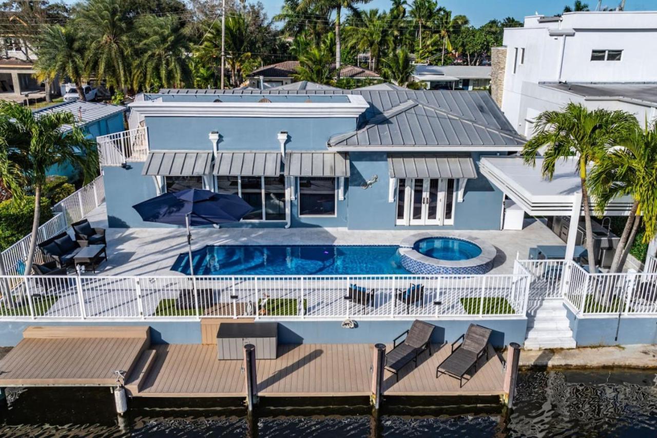 3br Waterfront With Heated Pool And Holiday home