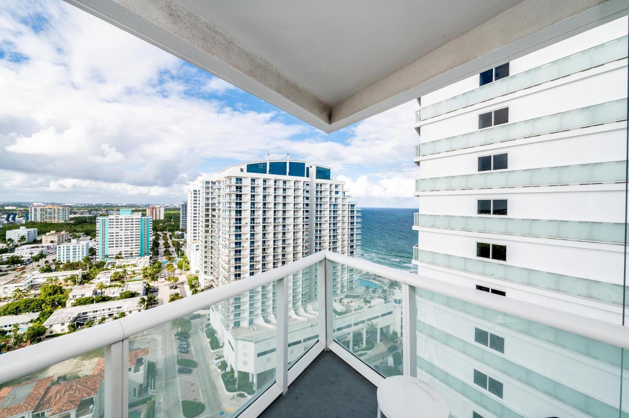 High Floor Luxury 2br 2ba, Sleeps 6, Access - Horizon By Homestakes Aparthotel *