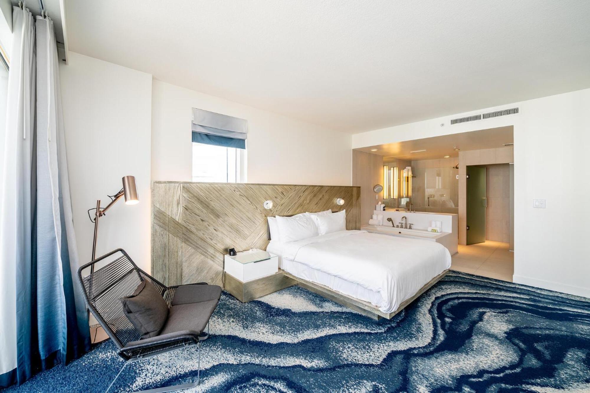 High Floor Luxury 2br 2ba, Sleeps 6, Access - Horizon By Homestakes * Fort Lauderdale