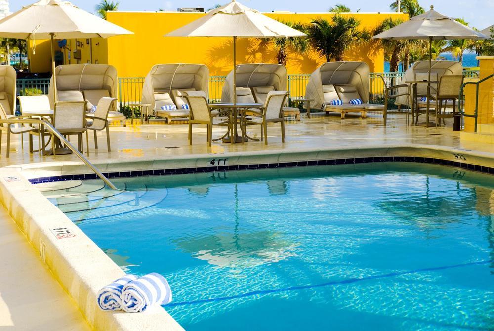 Courtyard By Marriott Lauderdale