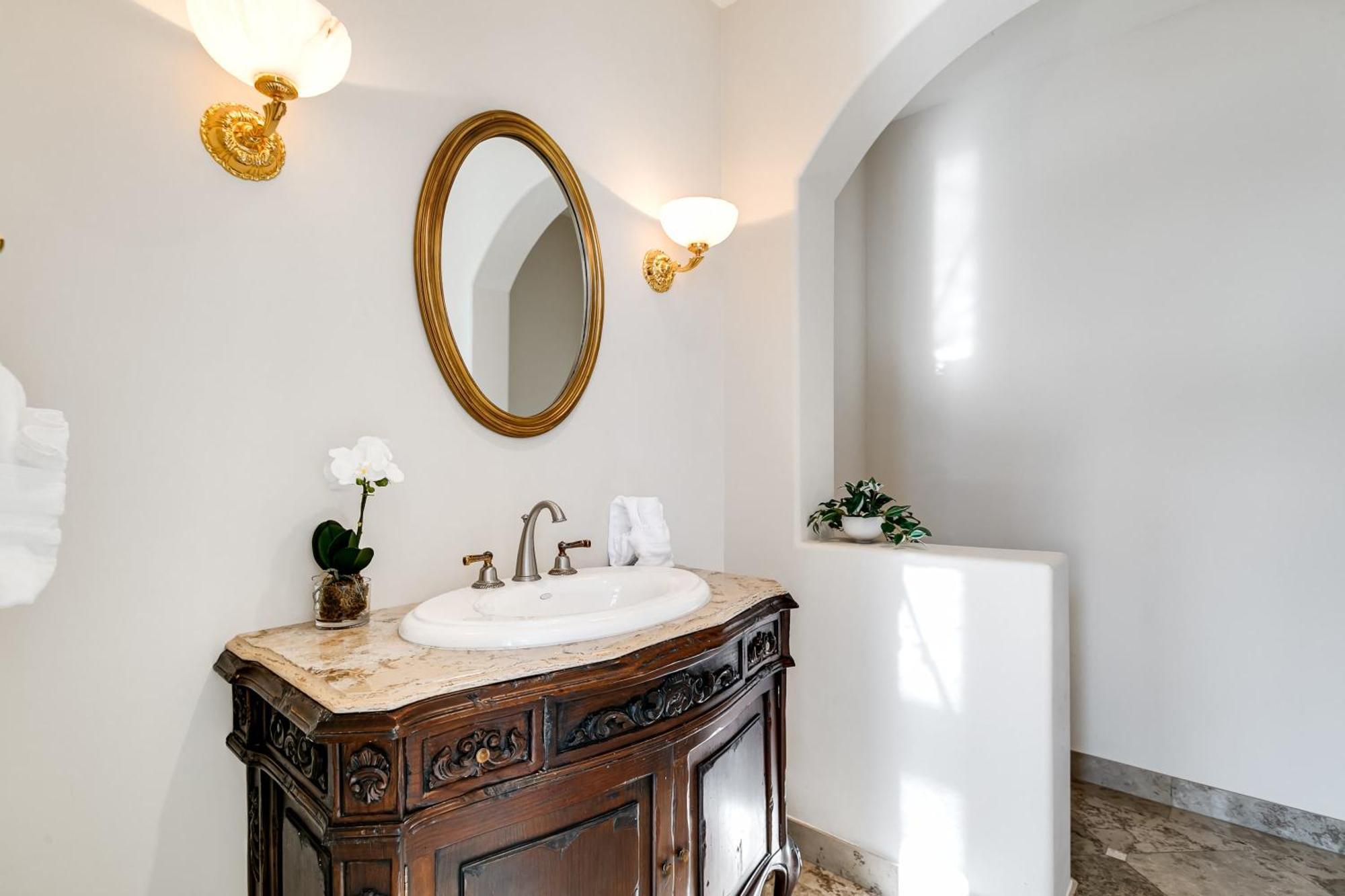 Incredible 9 Bedroom 11 Bath Idlewyld Mansion * Fort Lauderdale