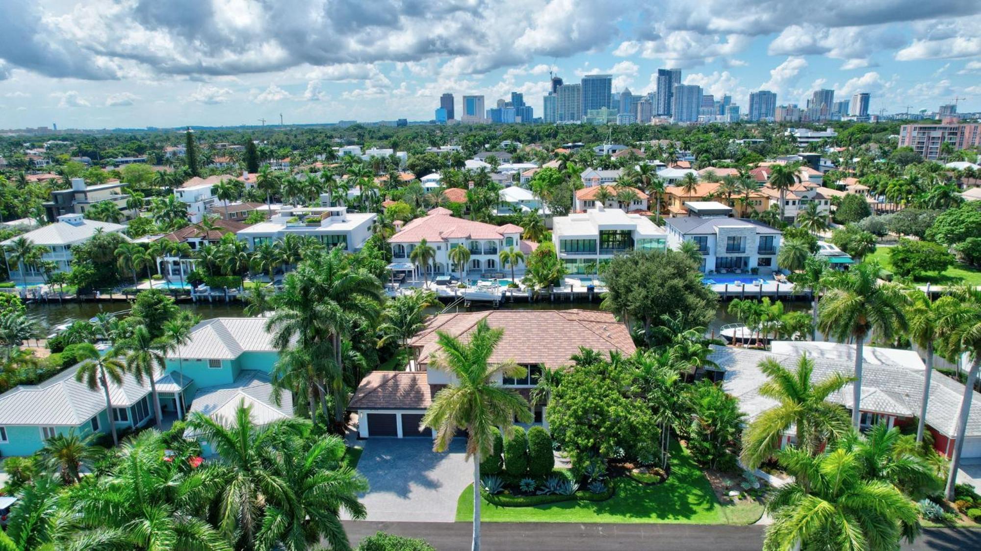 Casa de férias Elegant Waterfront Estate 6br- 6.5ba Fort Lauderdale