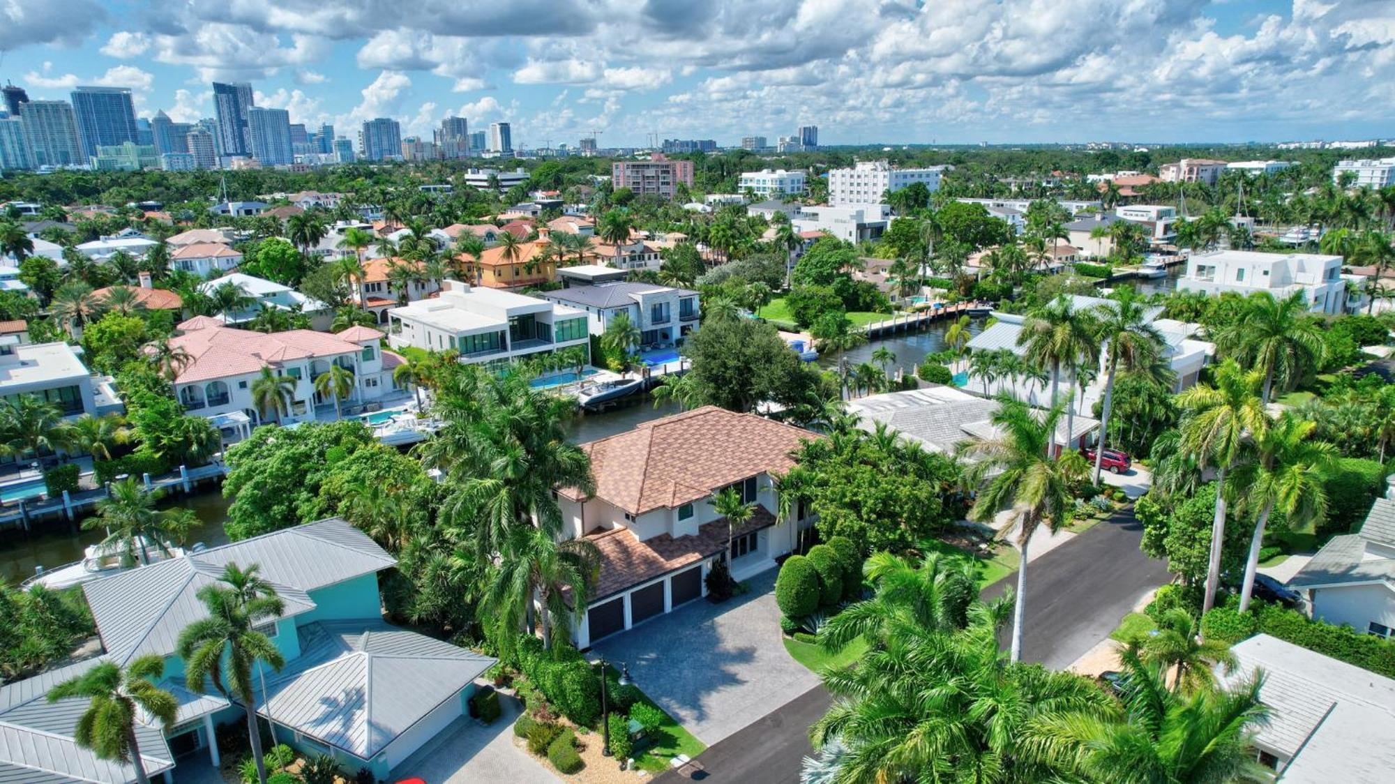 Casa de férias Elegant Waterfront Estate 6br- 6.5ba Fort Lauderdale