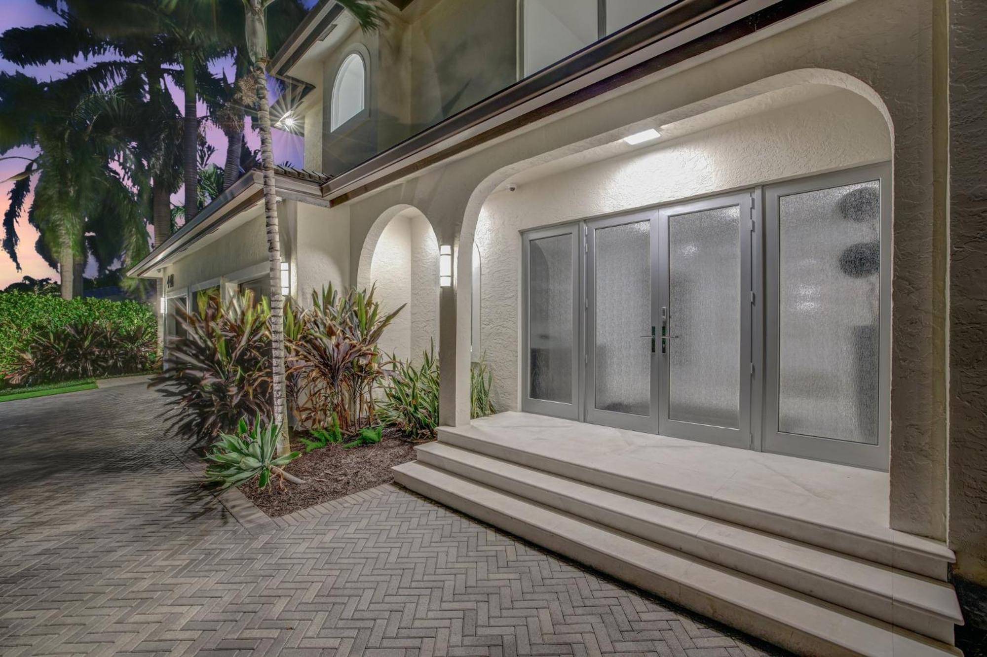 Elegant Waterfront Estate 6br- 6.5ba Casa de férias Fort Lauderdale