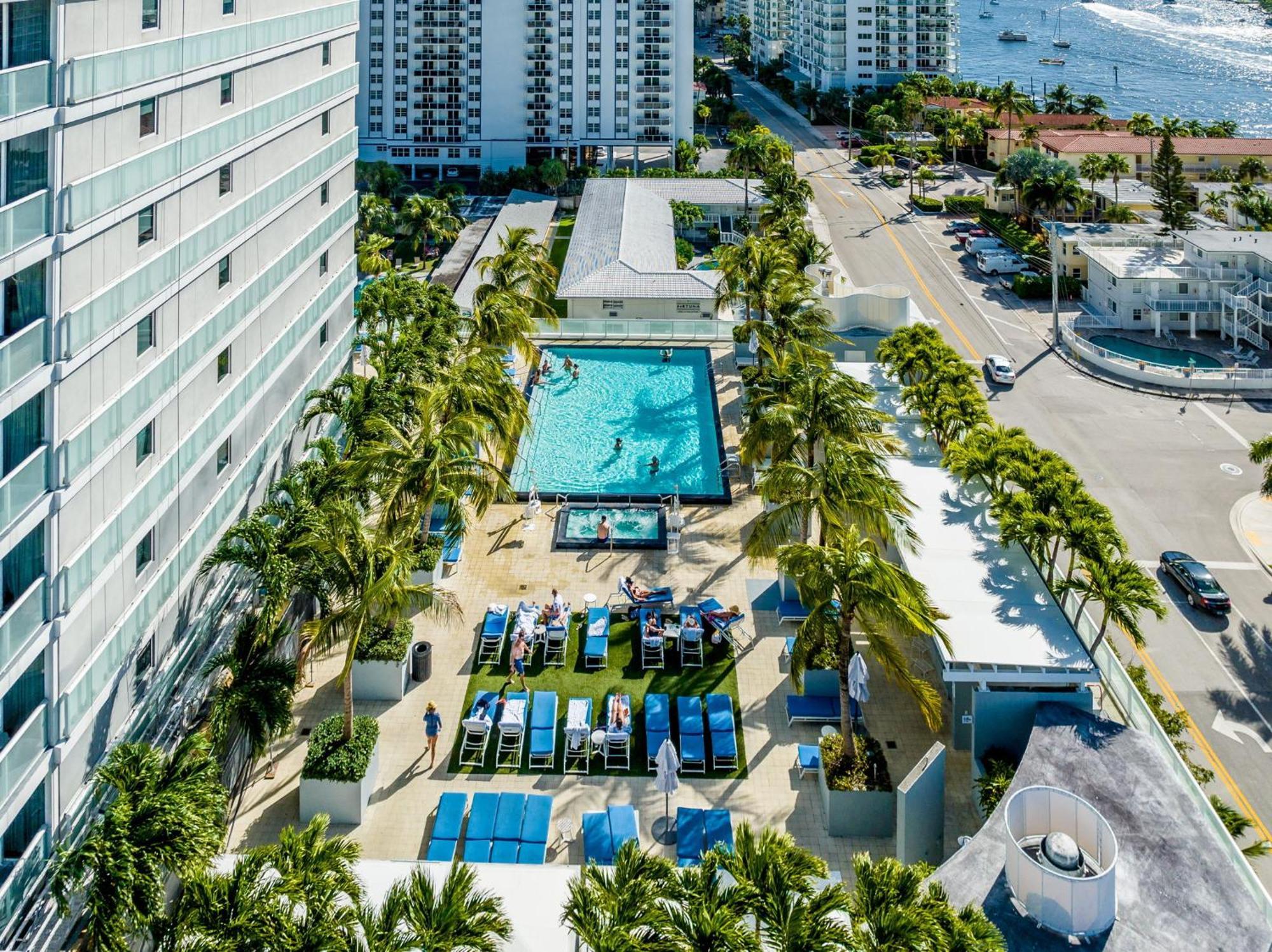 Oceanview Luxury, Access, Sleeps 6 2br 2ba - Vista Mar By Homestakes Fort Lauderdale