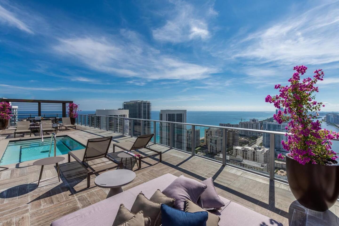 Amazing At H House Apartment *