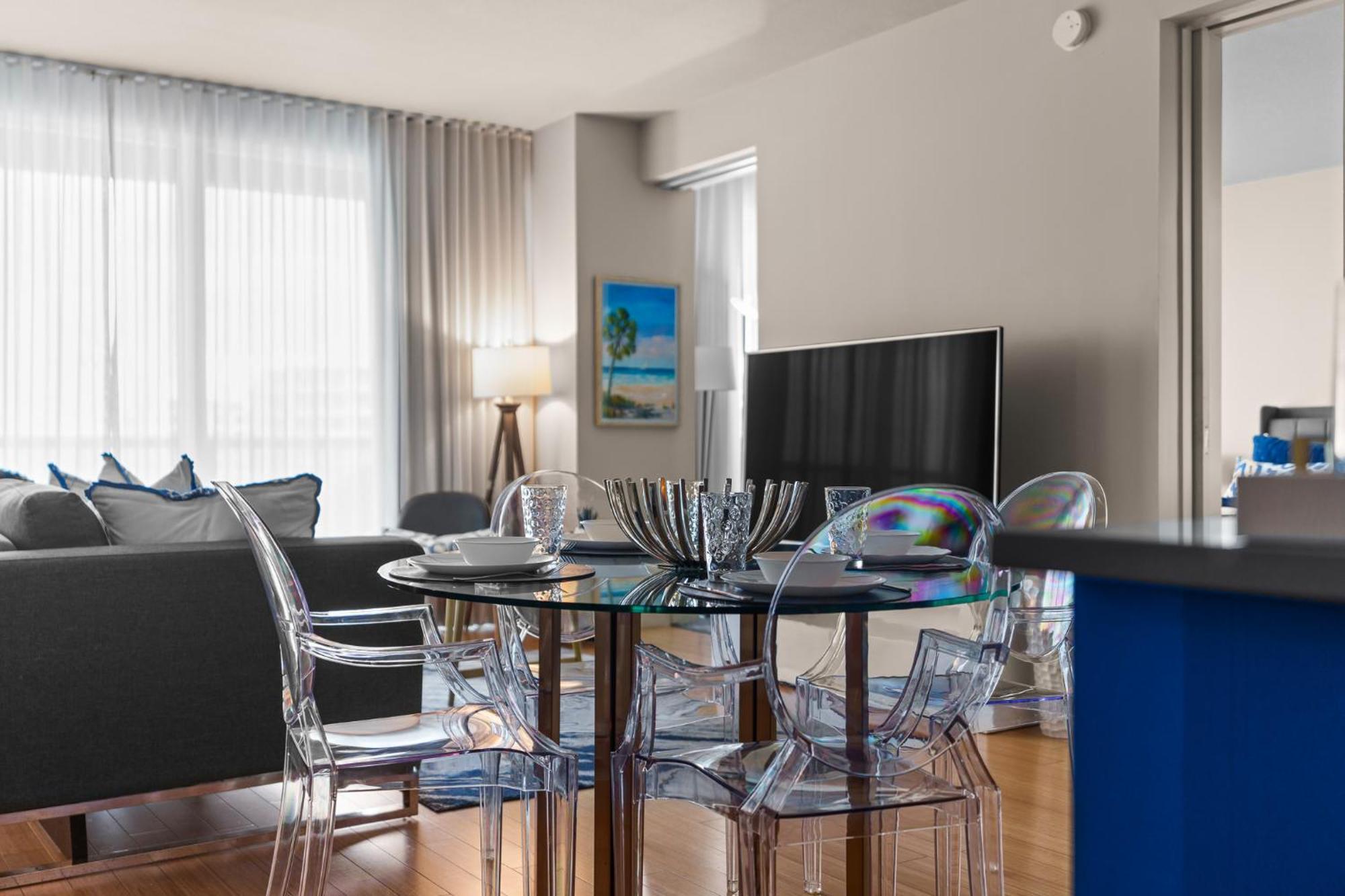 Apartment Last Min Deals! 2br W Resort, Birds Eye View Of It All, Professionally Designed