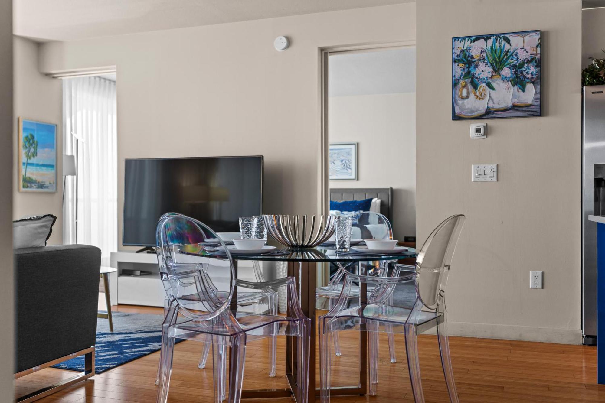 Last Min Deals! 2br W Resort, Birds Eye View Of It All, Professionally Designed Apartment