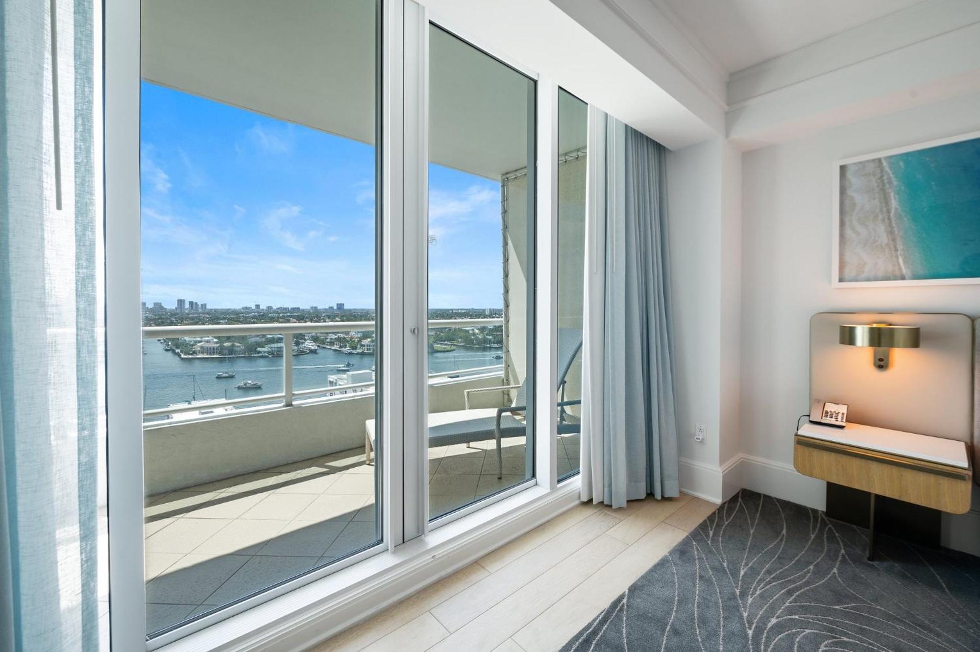 Beachfront Ritz-carlton Luxury 1br Apartment