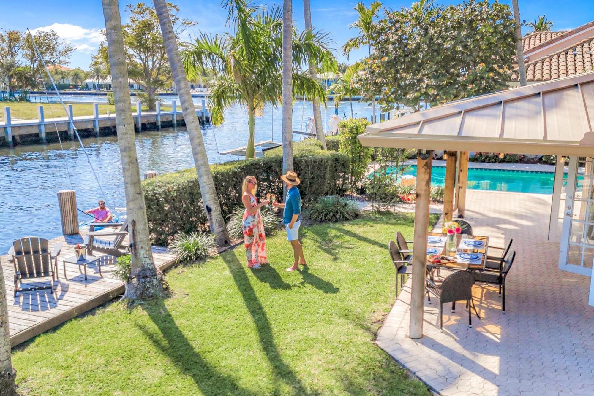 Holiday home Walk To Waterfront Heated Pool Pelican Key Residences