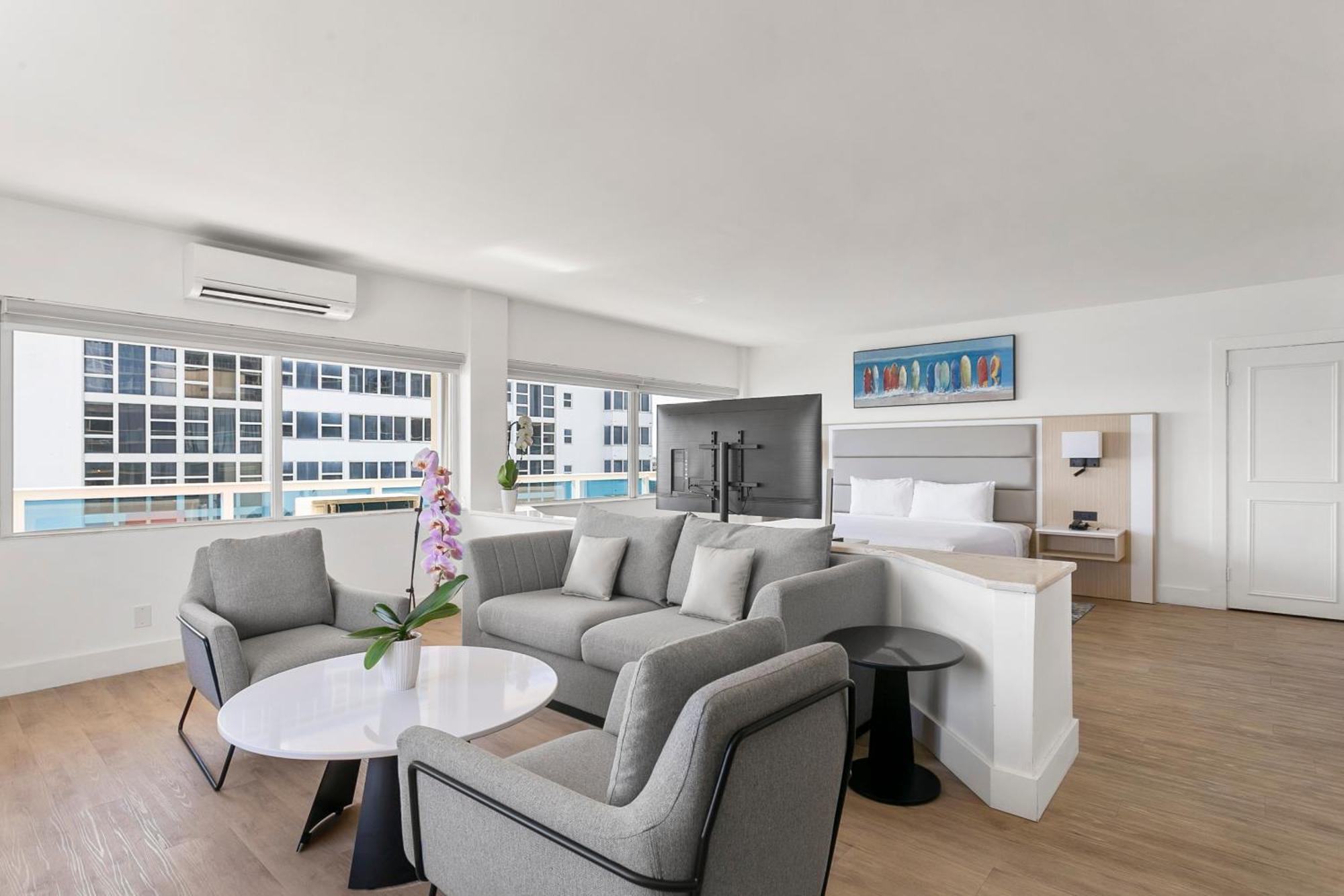 Ocean Sky & 4* Fort Lauderdale