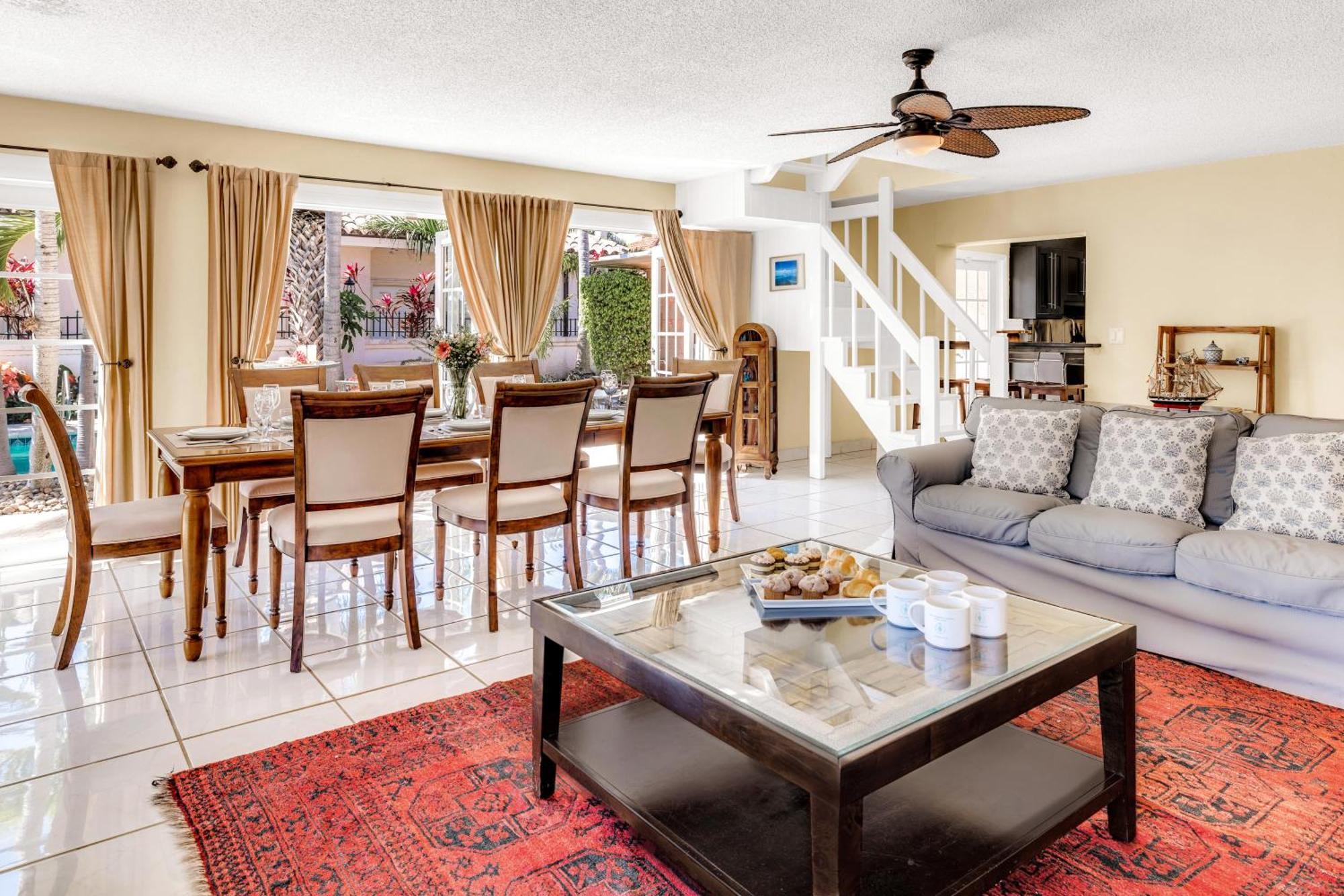Walk To Waterfront Heated Pool Pelican Key Residences Holiday home *