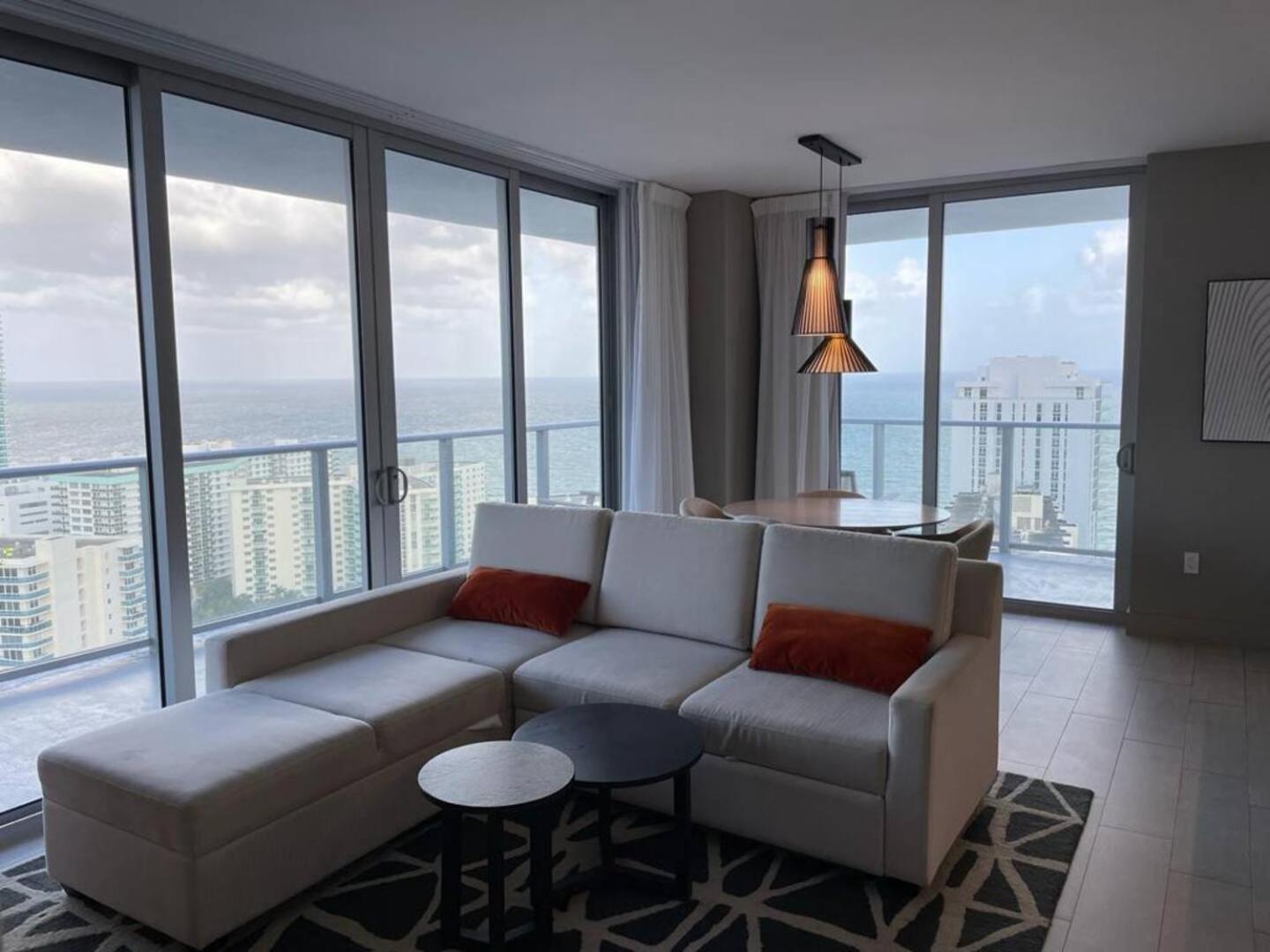 Amazing At H House Apartment *