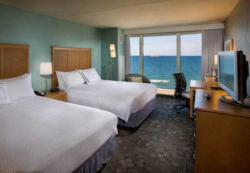 Hotel Courtyard By Marriott Lauderdale