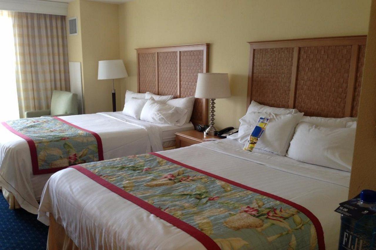 Courtyard By Marriott Lauderdale