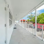 The Purple Pelican Beachfront With Ocean Balcony Unit 4