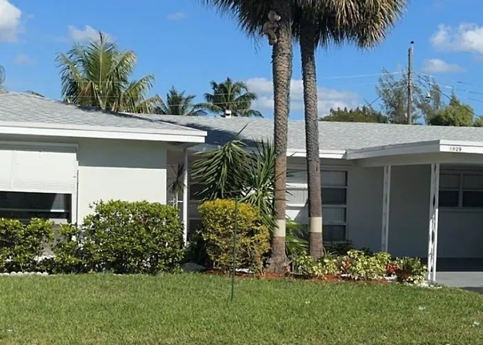 The Manors - Cozy 2 Bedrooms, 2 Baths