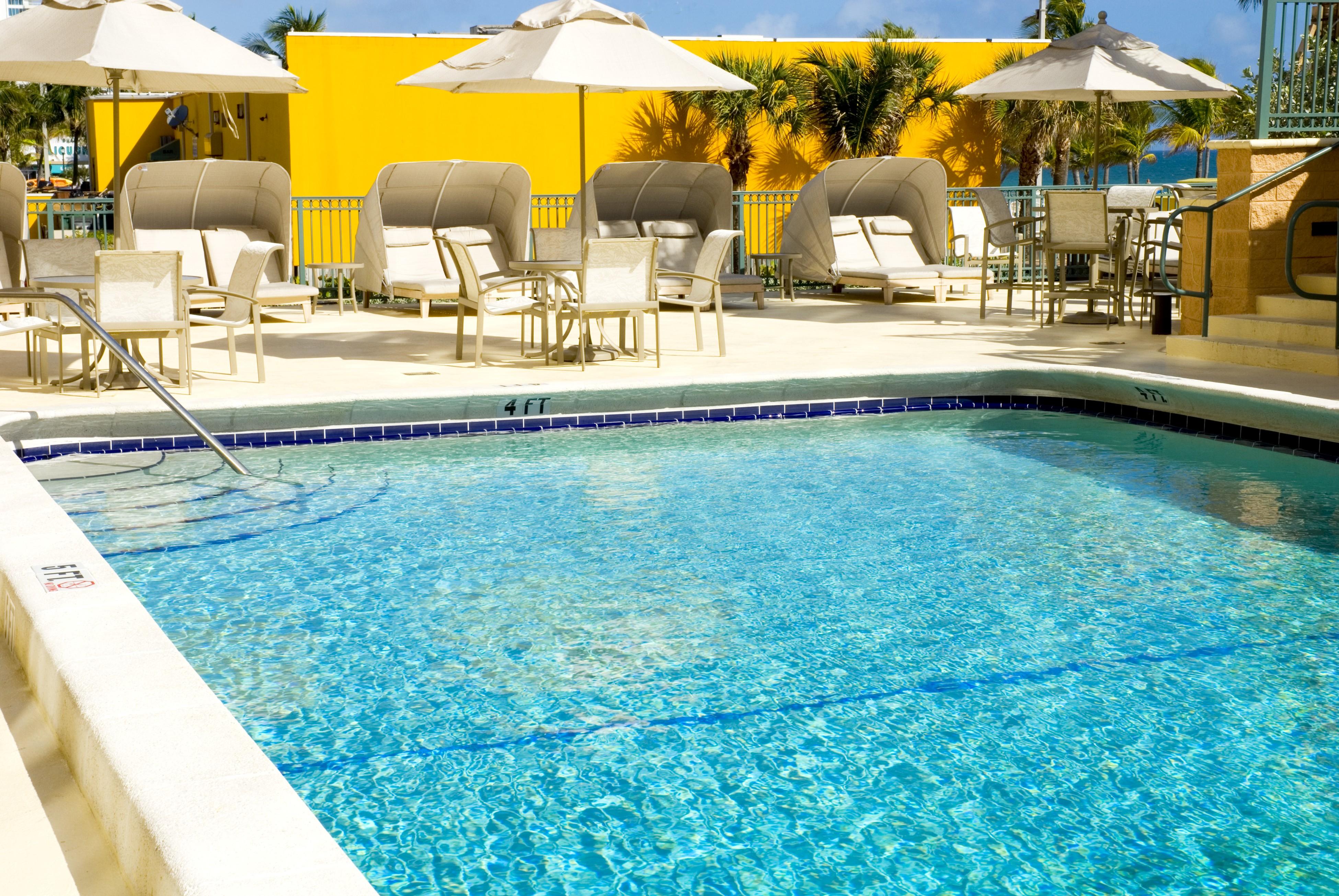 Courtyard By Marriott Oceanside Lauderdale Hotel